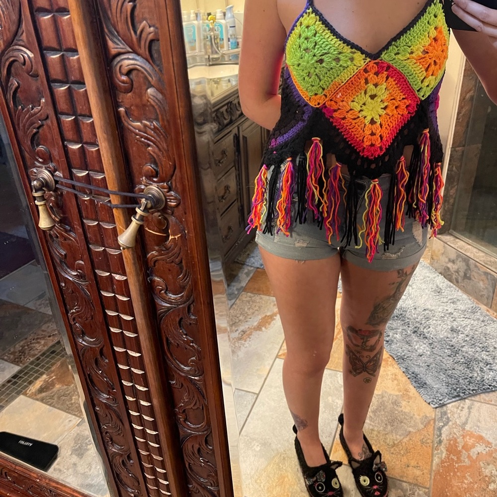 Handmade crocheted summer festie top - Picture 6 of 6